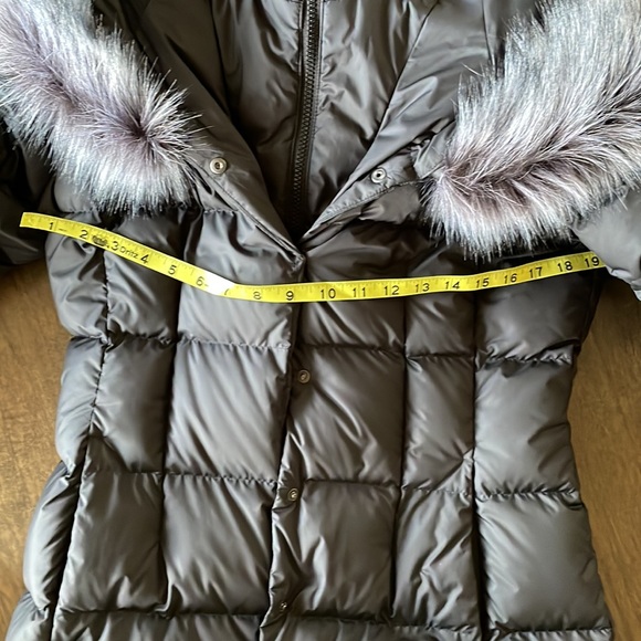 COPY - The Northface down jacket - Picture 10 of 10